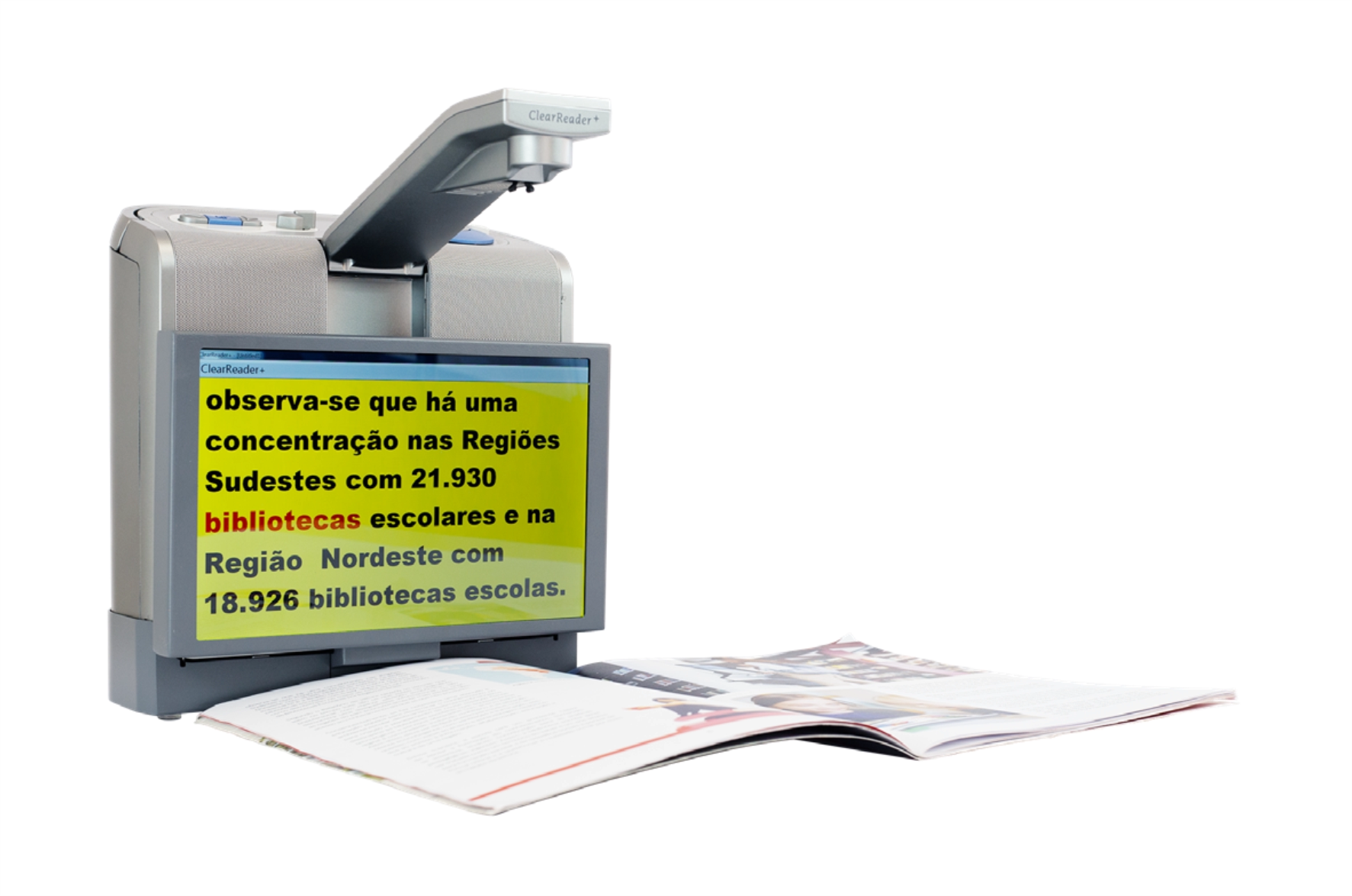 Digitalizador, leitor e ampliador ClearReader+ sobre revista aberta
